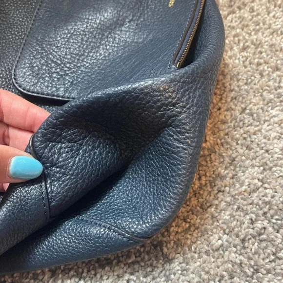 Michael Kors two totes in one reversible open tote with matching wristlet - Picture 6 of 13